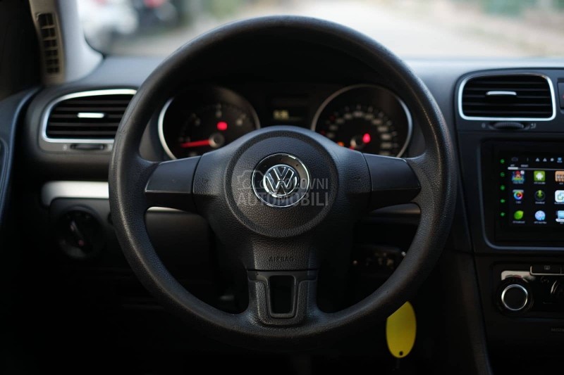Volkswagen Golf 6 1.6TDI TREND Nav