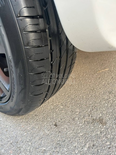 Volkswagen Golf 6 1.6TDI TREND Nav