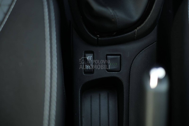 Renault Clio 0,9i 134000 CH