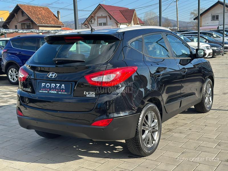 Hyundai ix35 N A V / N O V