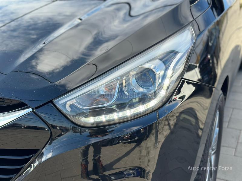 Hyundai ix35 N A V / N O V