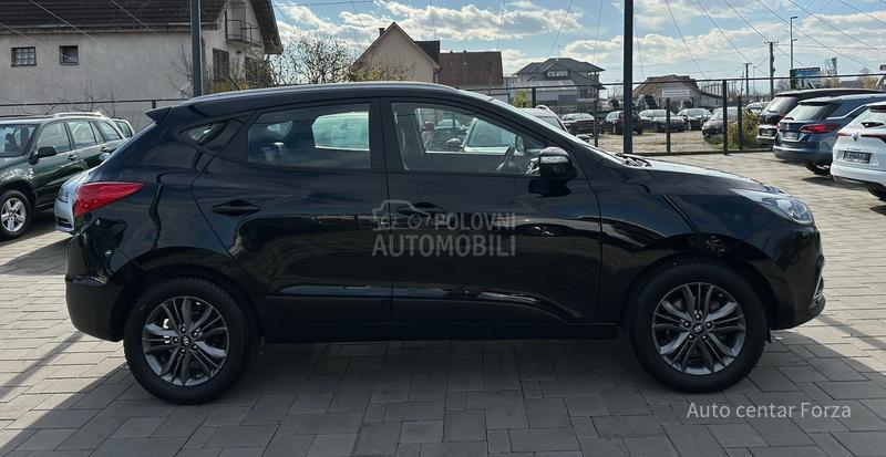 Hyundai ix35 N A V / N O V