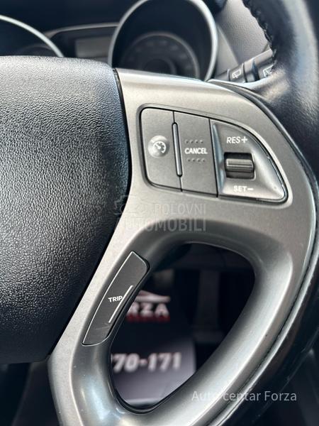 Hyundai ix35 N A V / N O V