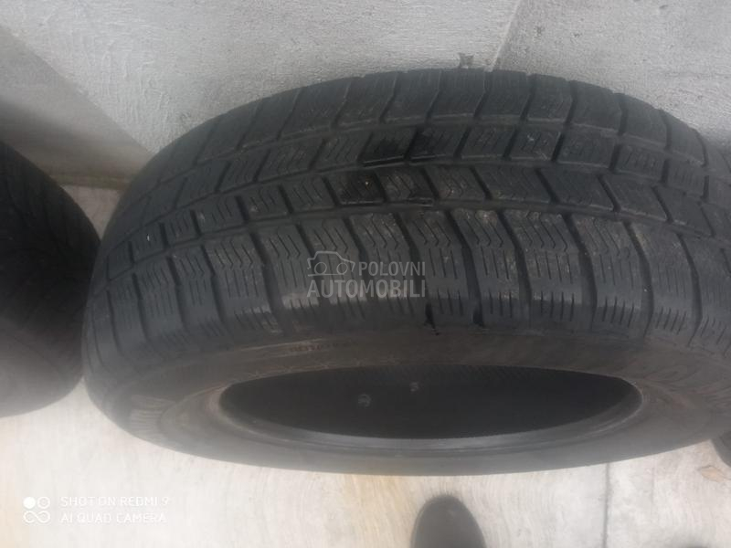 Barum 185/65 R15 Zimska