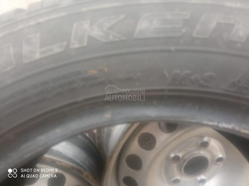Falken 195/55 R15 Zimska