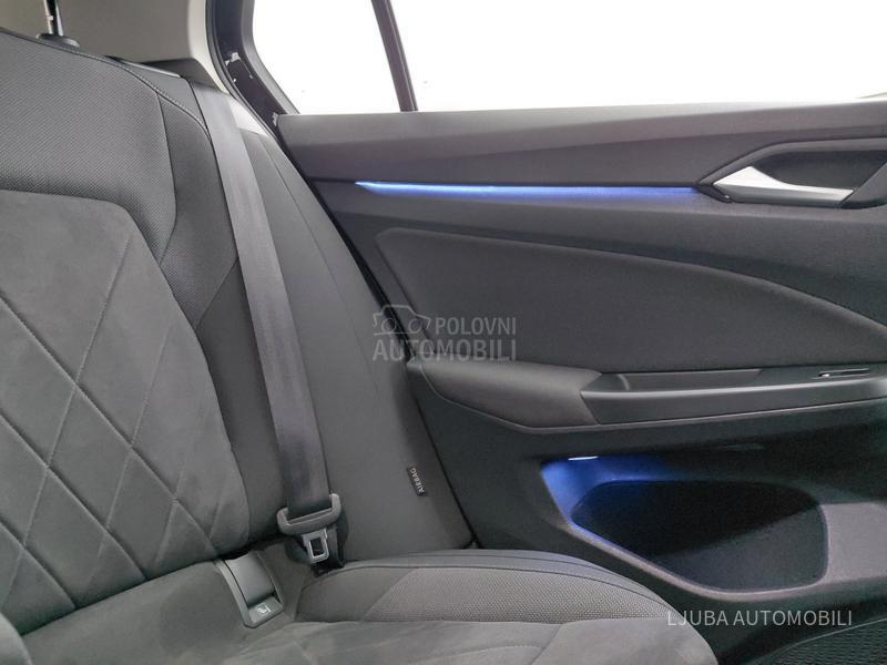 Volkswagen Golf 8 2.0 TDI STILE