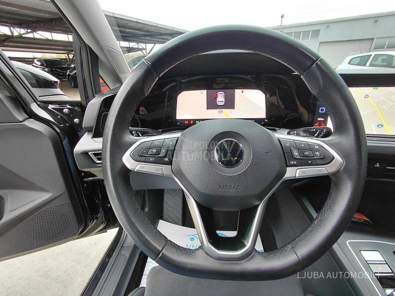 Volkswagen Golf 8 2.0 TDI STILE