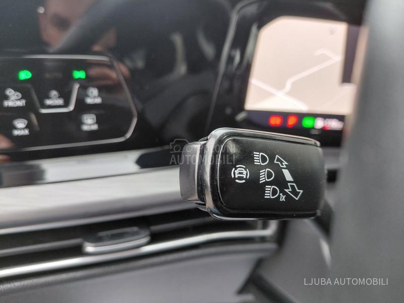 Volkswagen Golf 8 2.0 TDI STILE