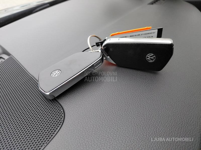 Volkswagen Golf 8 2.0 TDI STILE