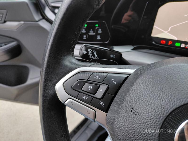 Volkswagen Golf 8 2.0 TDI STILE