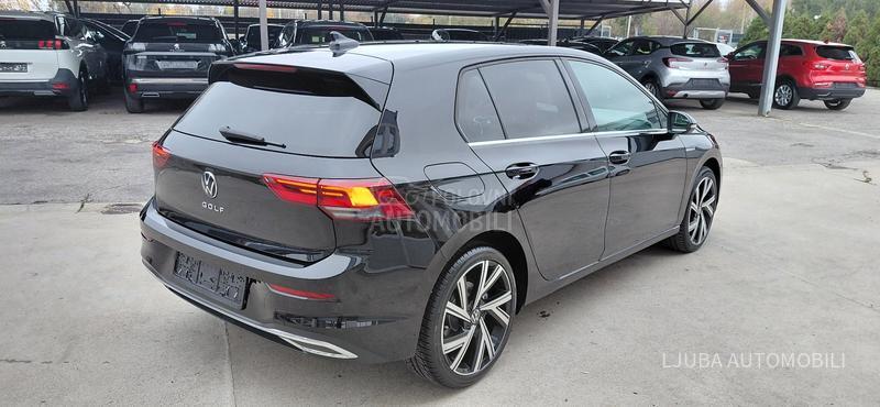 Volkswagen Golf 8 2.0 TDI STILE
