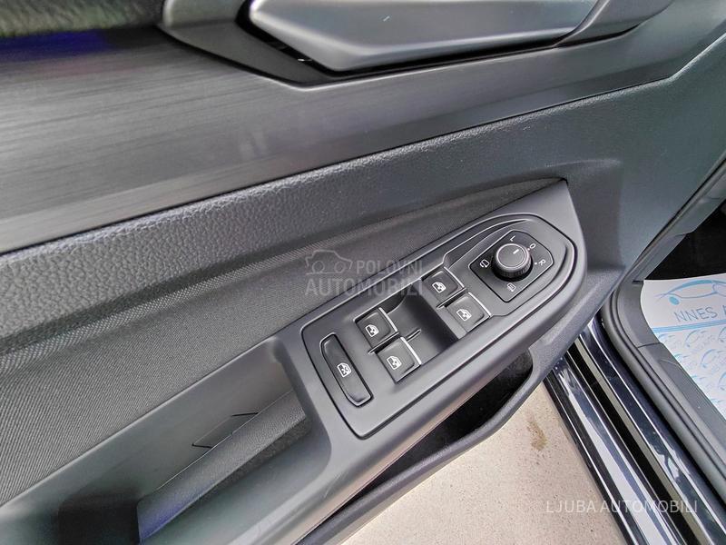 Volkswagen Golf 8 2.0 TDI STILE