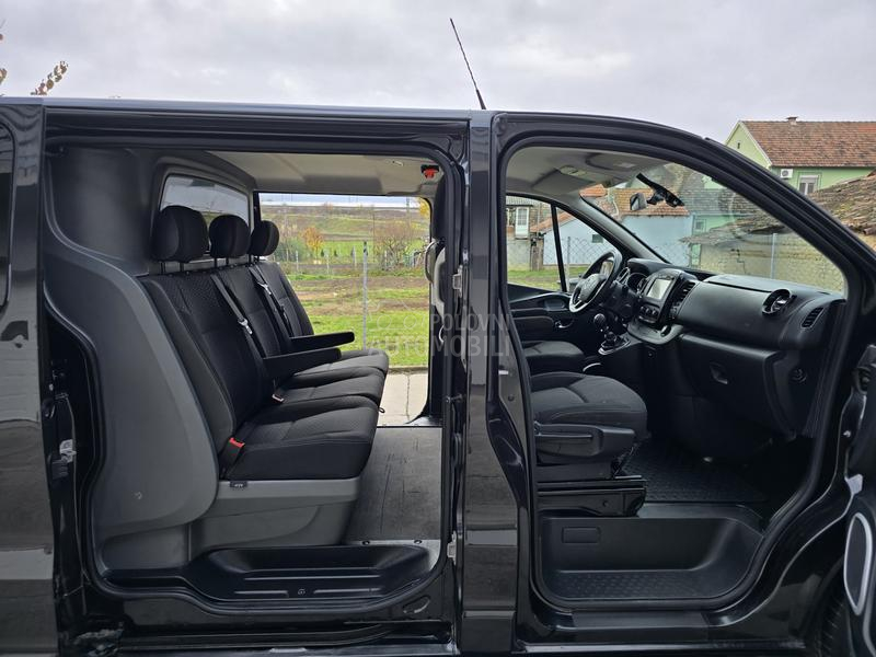 Opel Vivaro 1.6CDTI//KOMBINOVAN//