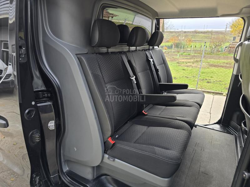 Opel Vivaro 1.6CDTI//KOMBINOVAN//