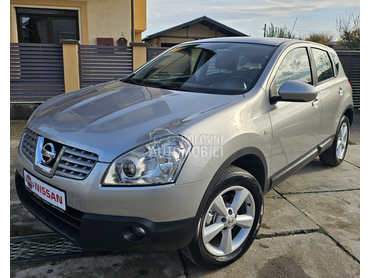 Nissan Qashqai //TOOP STANjE