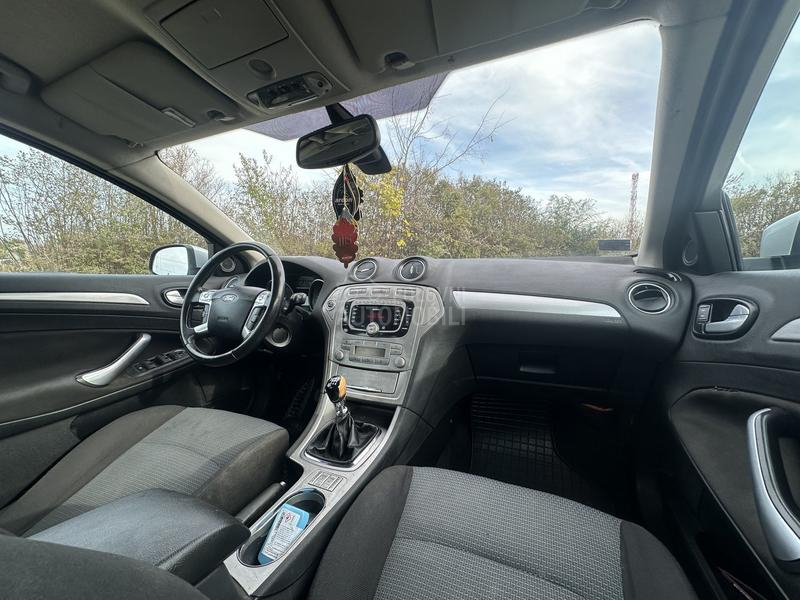 Ford Mondeo 2.0hdi