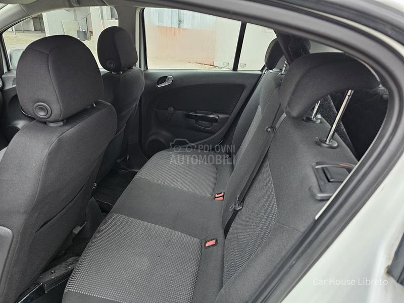 Opel Corsa D 1.0
