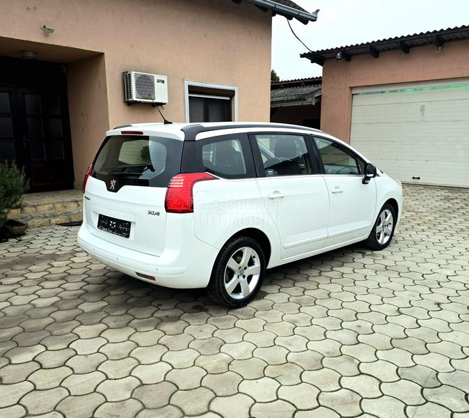 Peugeot 5008 1.6HDI 189h.k.m.