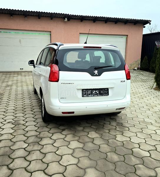 Peugeot 5008 1.6HDI 189h.k.m.