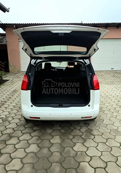 Peugeot 5008 1.6HDI 189h.k.m.