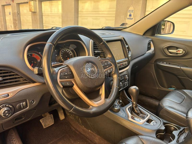 Jeep Cherokee N0V reg Vlasnica