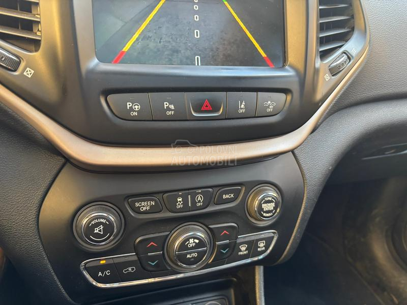 Jeep Cherokee N0V reg Vlasnica