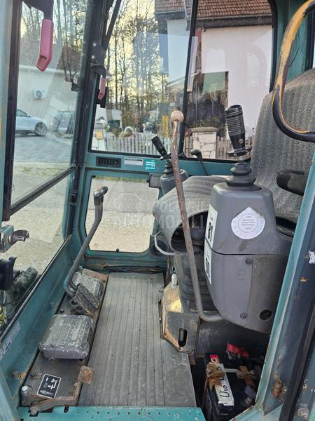 Yanmar B17 1.7 tone