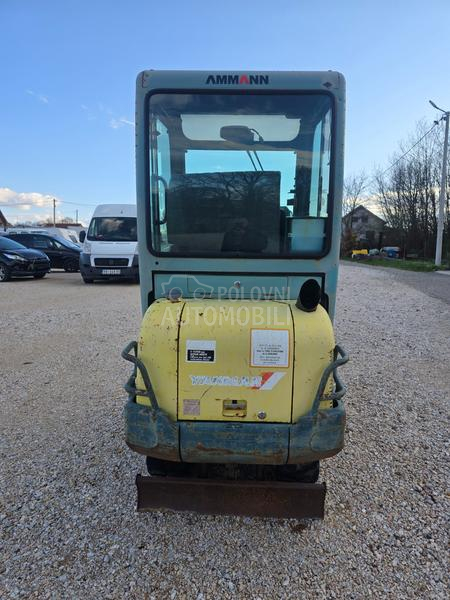 Yanmar B17 1.7 tone