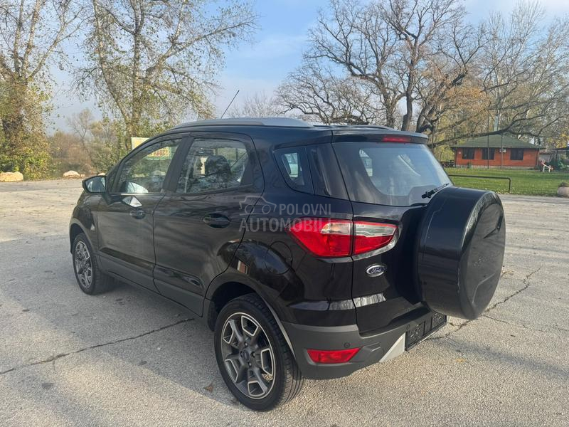 Ford EcoSport TITANIUM S.E.R.V.