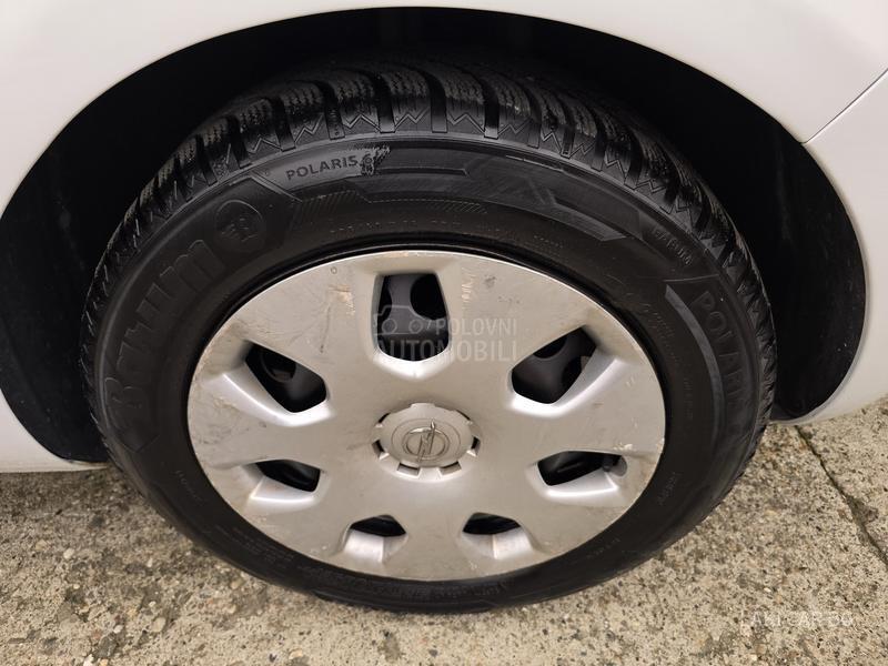 Opel Astra J AUTOM 1.6b