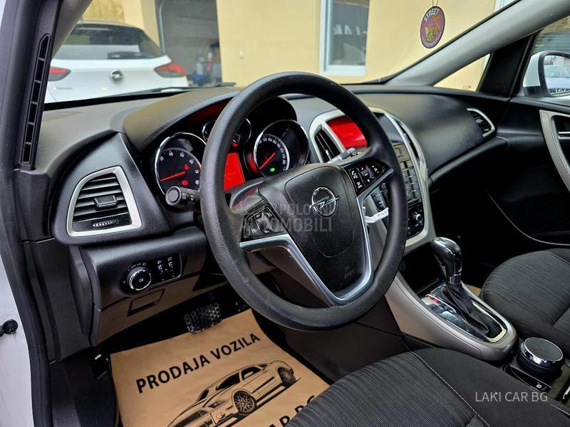 Opel Astra J AUTOM 1.6b