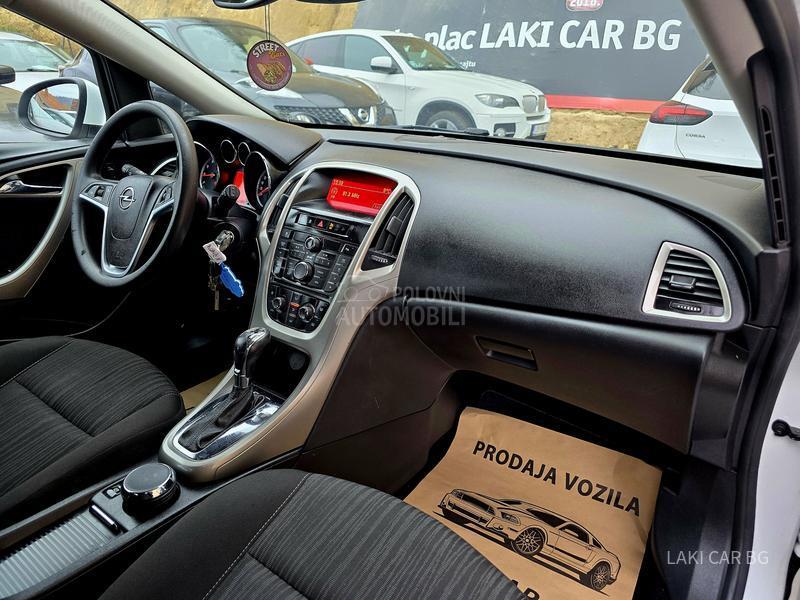 Opel Astra J AUTOM 1.6b