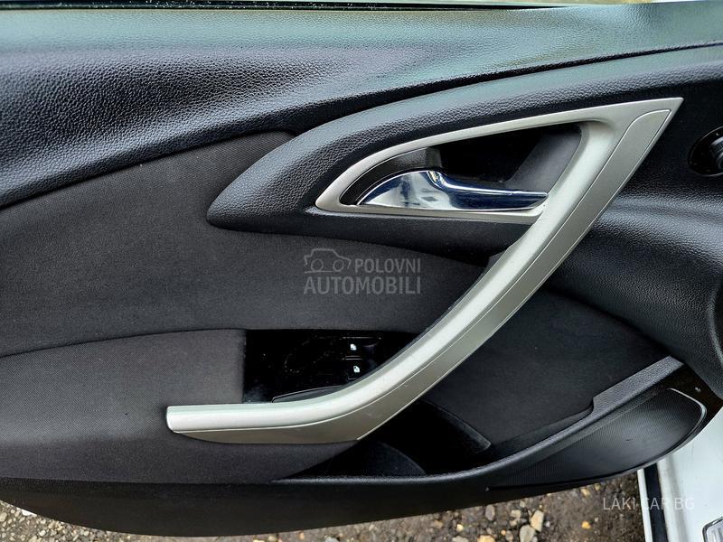 Opel Astra J AUTOM 1.6b