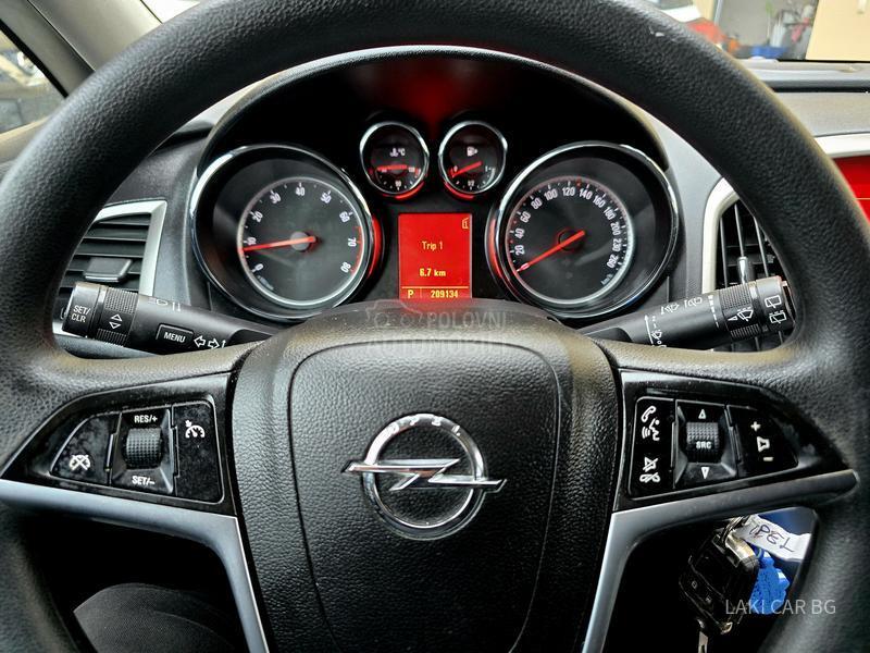 Opel Astra J AUTOM 1.6b