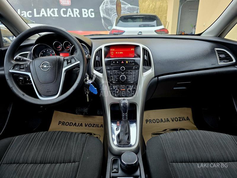 Opel Astra J AUTOM 1.6b