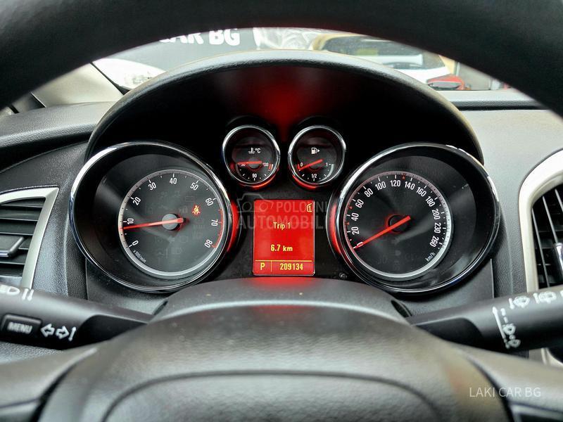 Opel Astra J AUTOM 1.6b