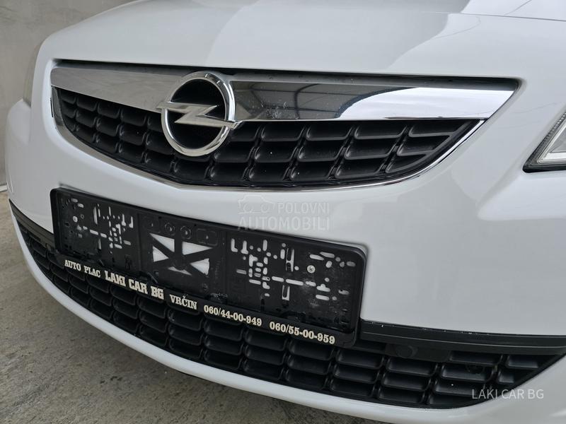 Opel Astra J AUTOM 1.6b