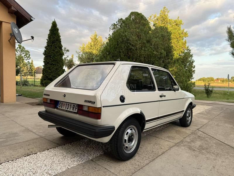 Volkswagen Golf 1 1.6