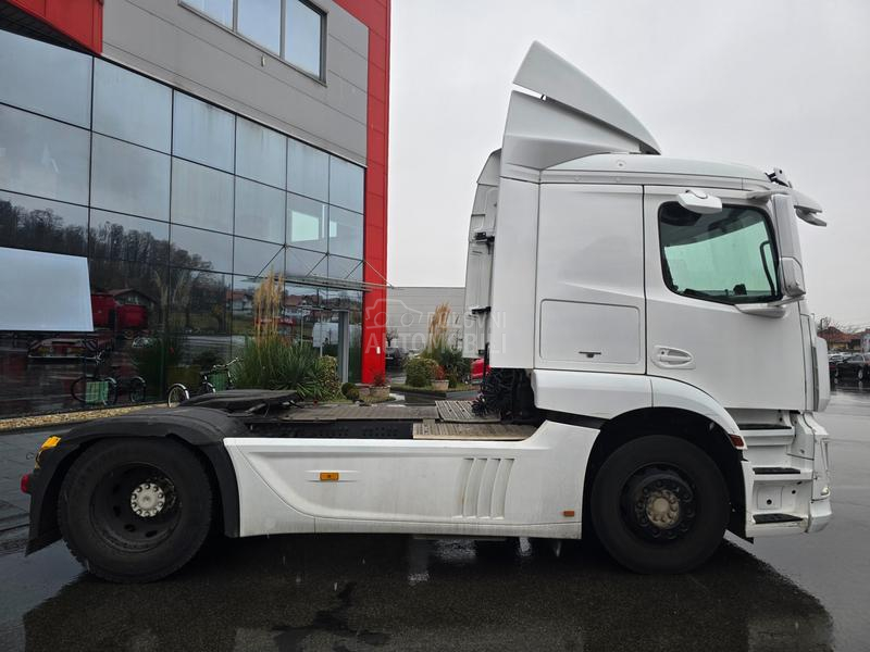 Mercedes Benz Actros 1840