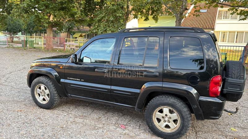 Jeep Cherokee 2.8CRD