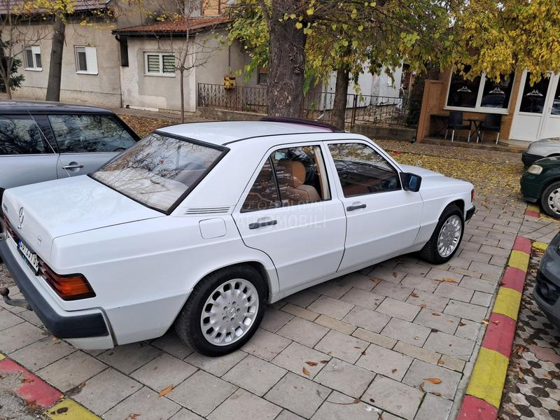 Mercedes Benz 190 2.0i Autommat