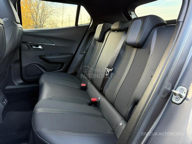 Peugeot 2008 GT/Pano/Kamera