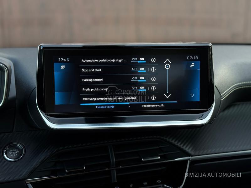 Peugeot 2008 GT/Pano/Kamera