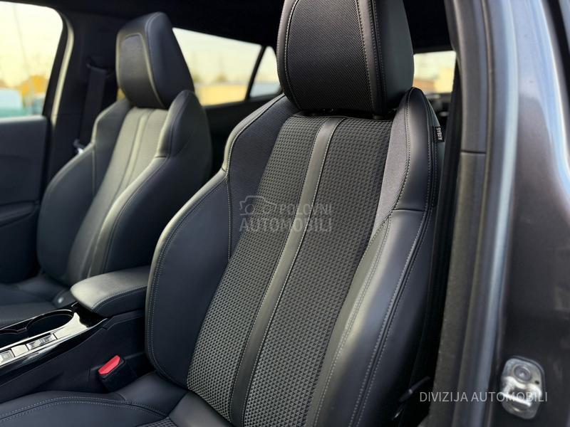 Peugeot 2008 GT/Pano/Kamera