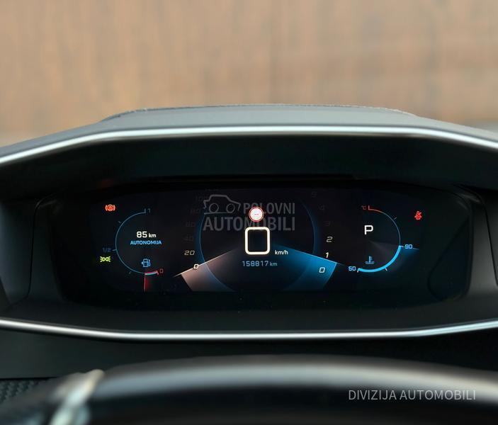 Peugeot 2008 GT/Pano/Kamera