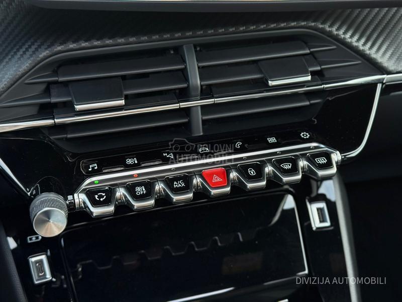 Peugeot 2008 GT/Pano/Kamera