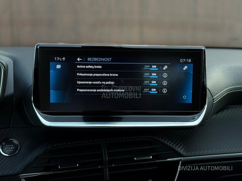 Peugeot 2008 GT/Pano/Kamera