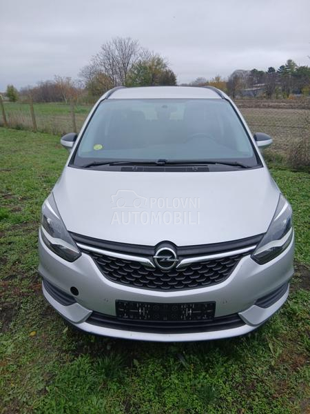 Opel Zafira 