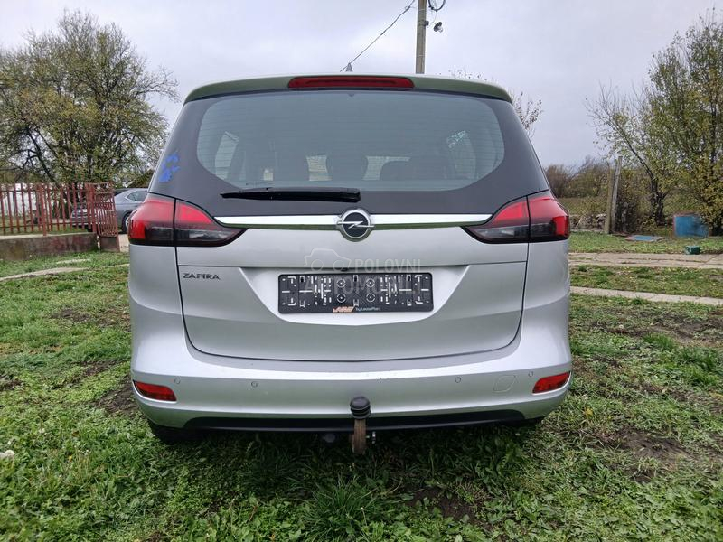 Opel Zafira 