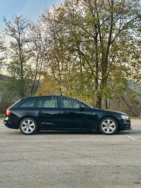 Audi A4 S line quattro